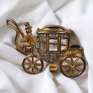 Vintage BURBERRYS Gold Plated Coach set with Crystals Brooch